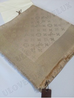 LV scarf 25