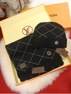 LV hat 3