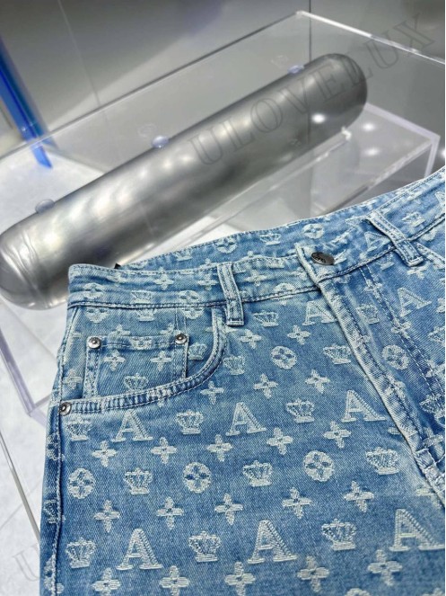 LV Jeans 10