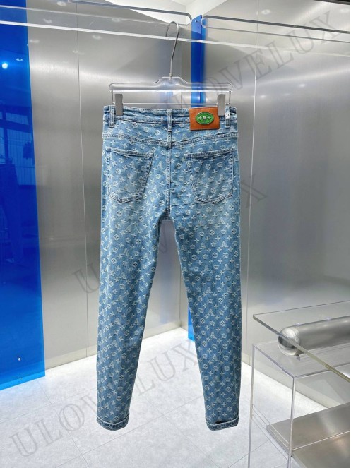 LV Jeans 10