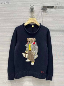 LV Sweater 19