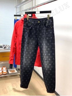 LV Jeans 6