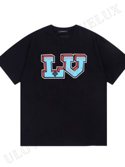 LV T-Shirt 15