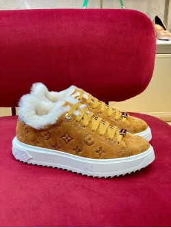 LV shoes 41