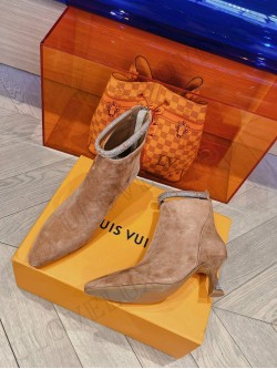 LV Boots 4