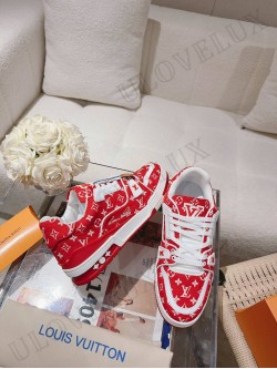 LV shoes 85