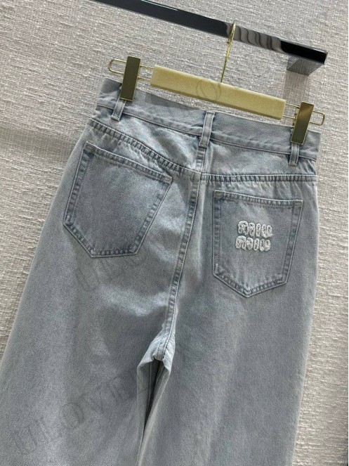 Miu Miu Jeans 1