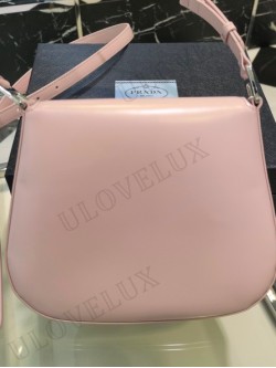 Prada bag 20