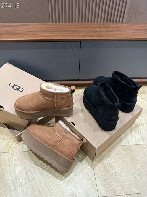 UGG Boots 1