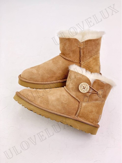 UGG Boots 13