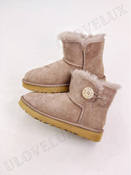 UGG Boots 14