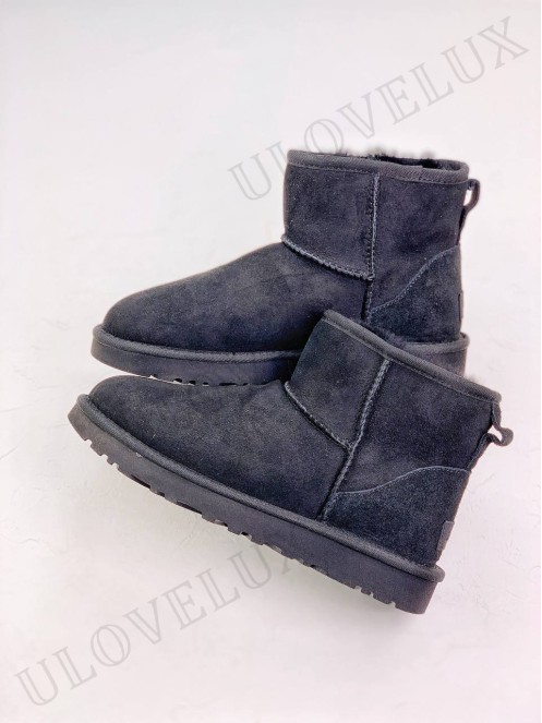 UGG Boots 23