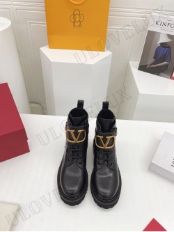 VLTN boots 1