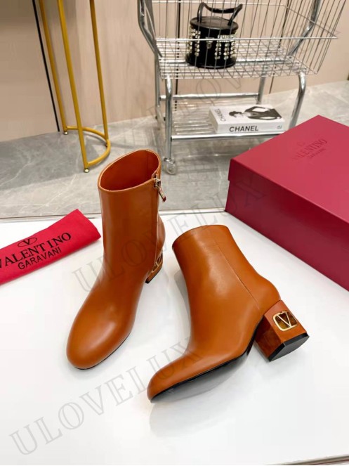 VLTN boots 7